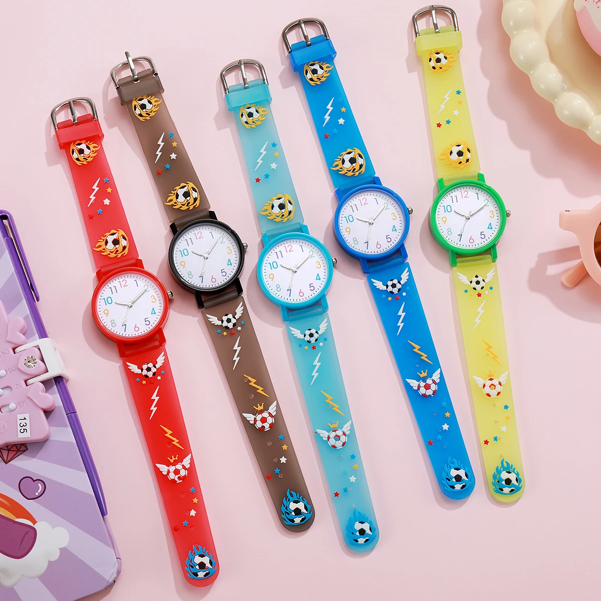 Cute cartoon children's watch football champion pattern color scale, suitable for daily school wear, birthday, Christmas gifts