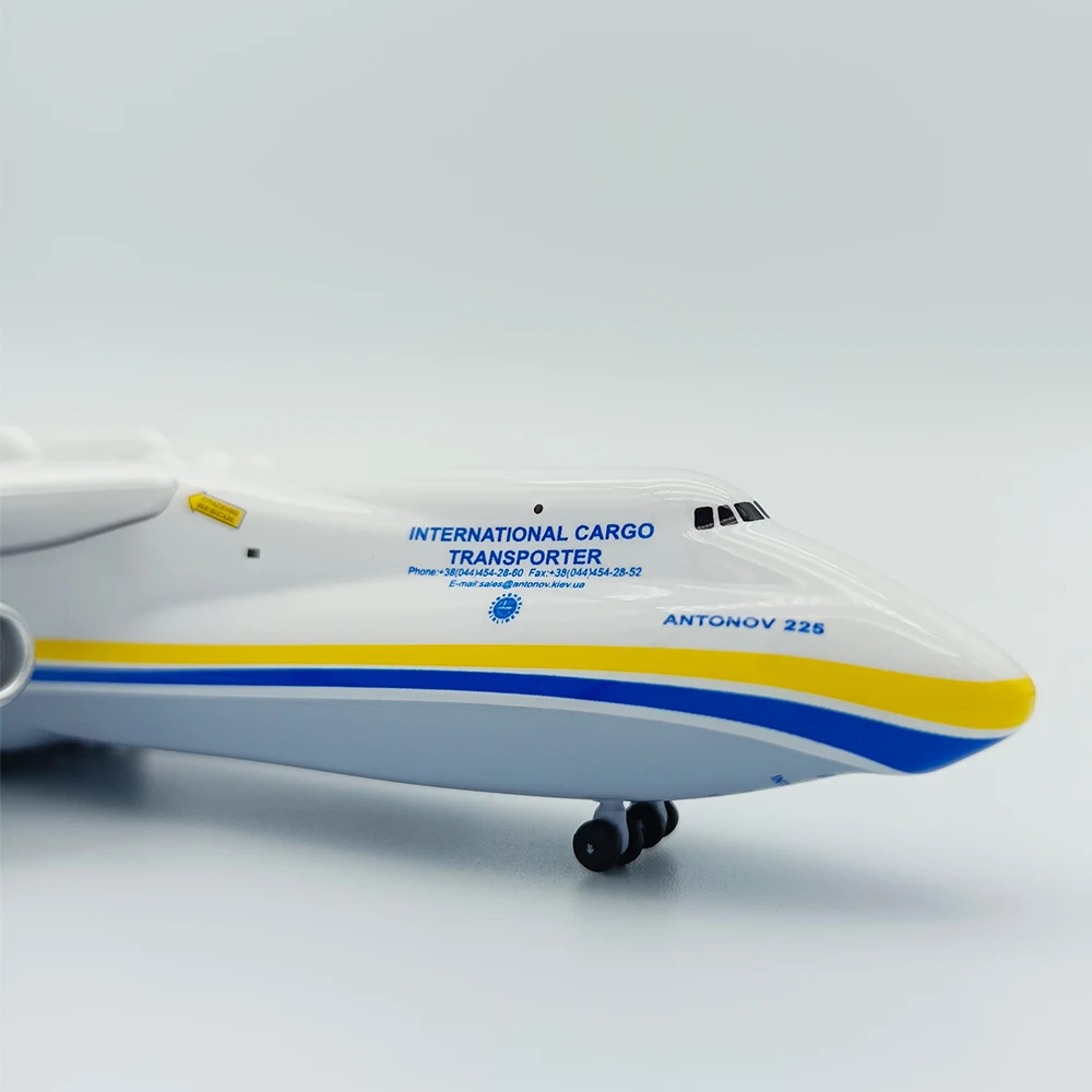 Antonov An-225 An-124 Mriya Plastic Airplane Model 1/400 Show Adult Collectible Toy Boy Large Ukrainian Transport Aircraft