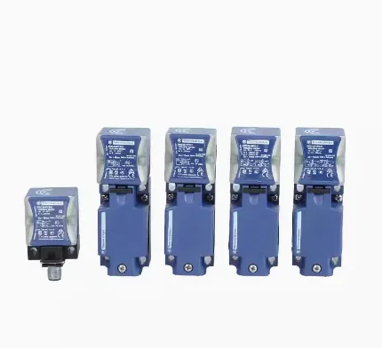 XS8C4A1PCG13 CUBIC Series Proximity Switch Rectangular 40 X 40 X 118 1 NO+1 NC PNP 12-48V XS8C4A1PCG13
