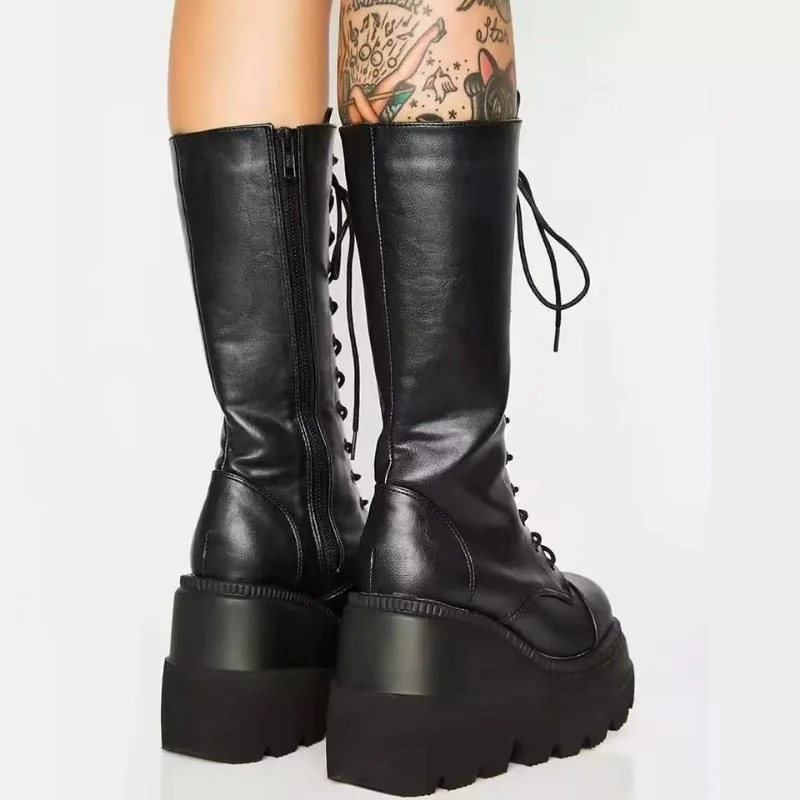 Stivali invernali scarpe con plateau da donna stivaletti da combattimento antipioggia in pelle corta militare nero New Rock Punk Goth Lolita