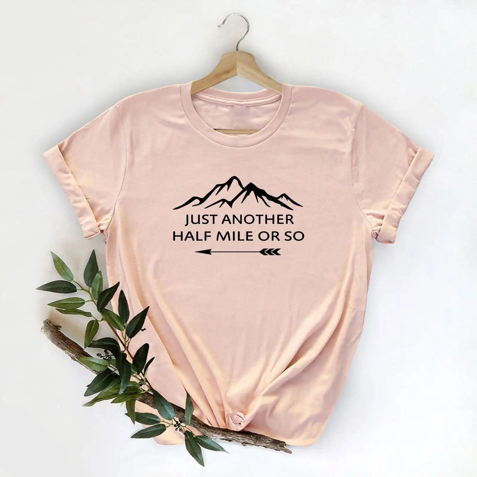 

Футболка для пешего туризма Just Another Half Mile Travelers Buddie Camping Crew Outdoor Dad Climber Adventure