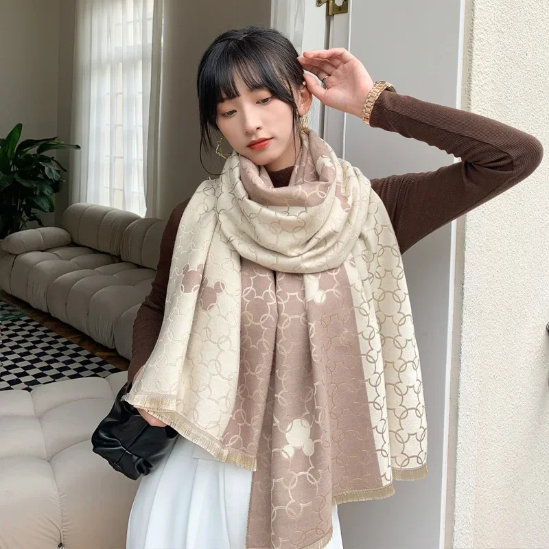 Disney Cartoon Mickey Mouse Color Warm Imitation Scarf Warm and Air-Conditioned Shawl and Scarf Versatile Girl Birthday Gifts