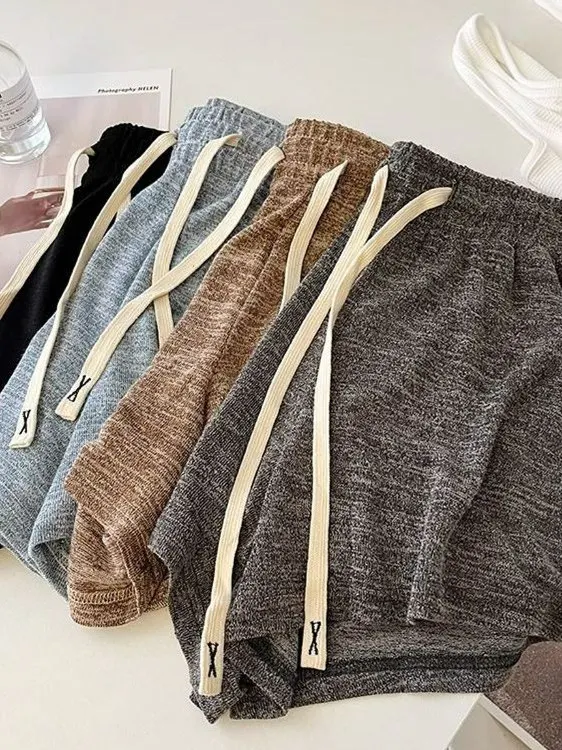 Ice Silk Knitted Sports Shorts Women's Thin Summer New Casual Small Size Quick Dry Three-Quarter Length Hot Pants