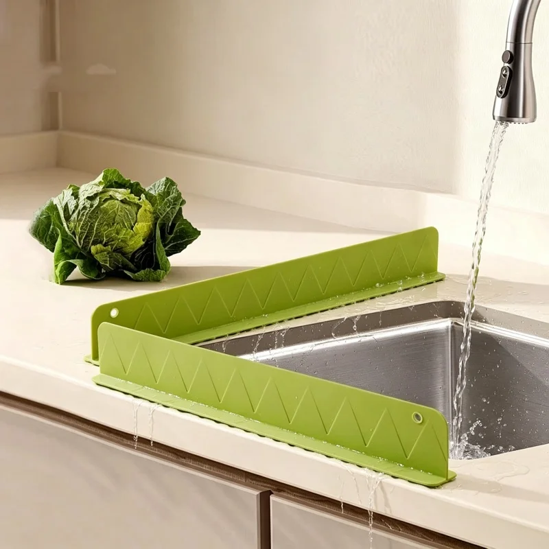 Silicone Sink Splash Guard Suction Cup Water Dam Strip Waterproof Anti‑Splash Baffle for Kitchen Bathroom Countertop Protector