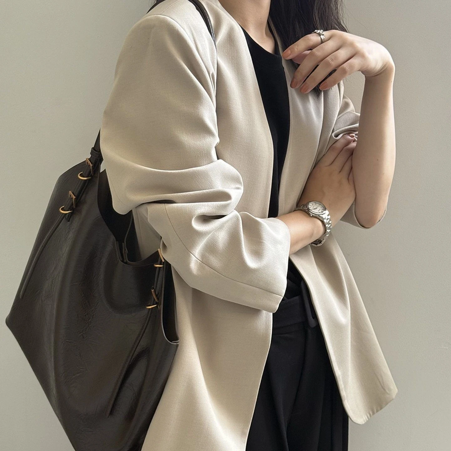 Shoulder-Length Collarless Women's Jacket Trendy Vintage Style Outerwear Loose High-End Feeling Top Buttonless Polyester Fiber
