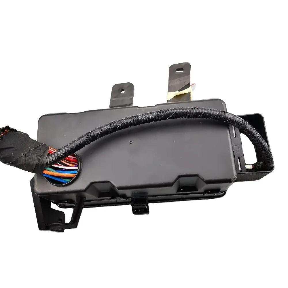High Quality Fuse Box Assembly C00070778 for SAIC MAXUS G10 V80 Replace