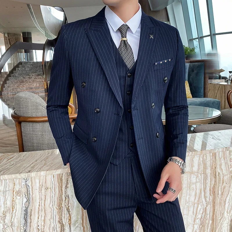 2024 Formal Stripe Men Suits Double Breasted Wedding Groom Stage Tuxedo Man Business Slim Social Formal Suit Dress  2 Pcs / 3pcs