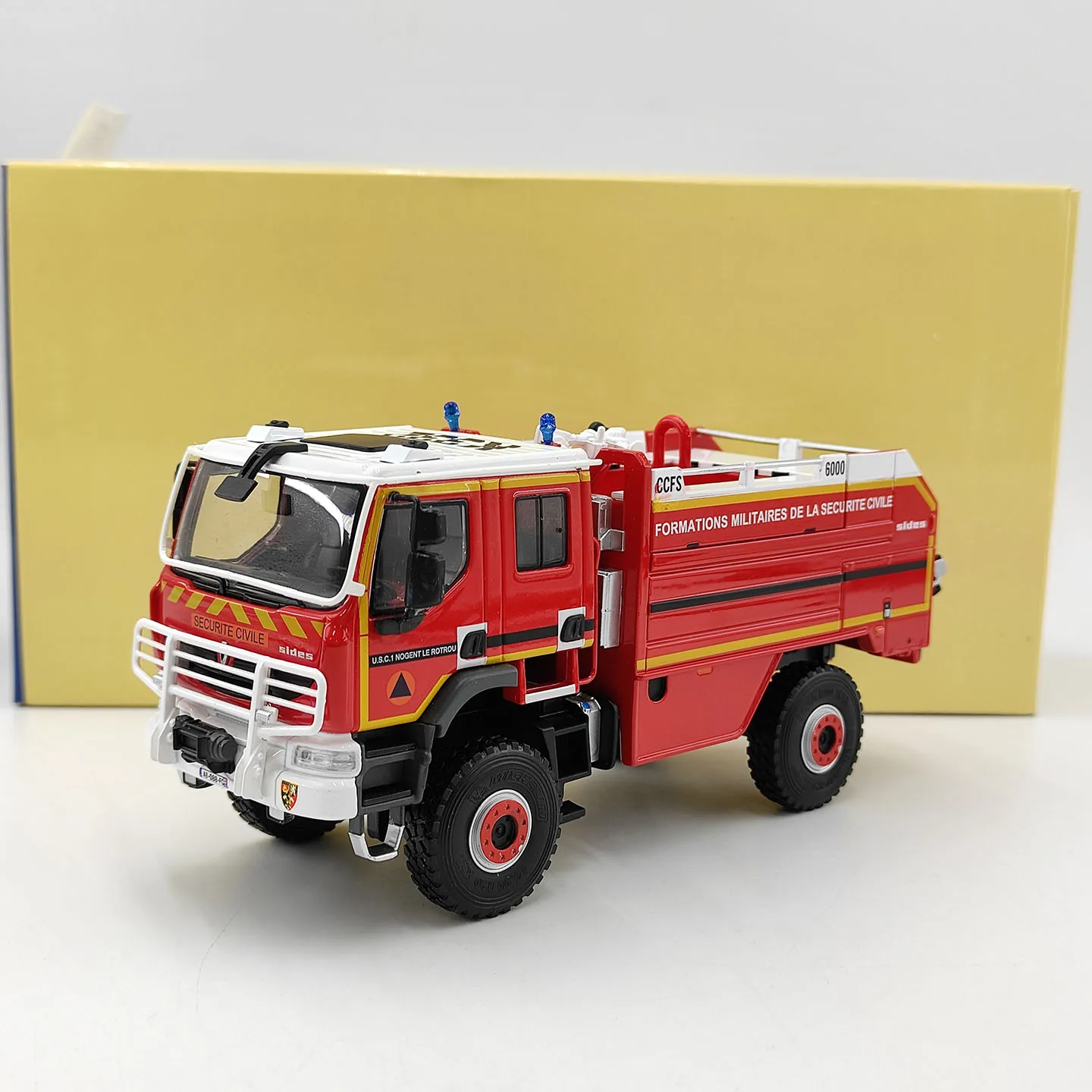 Diecast ELIGOR 1:43 Scale Renault KERAX CCFS 600 K332 Fire Engine Alloy Car Model