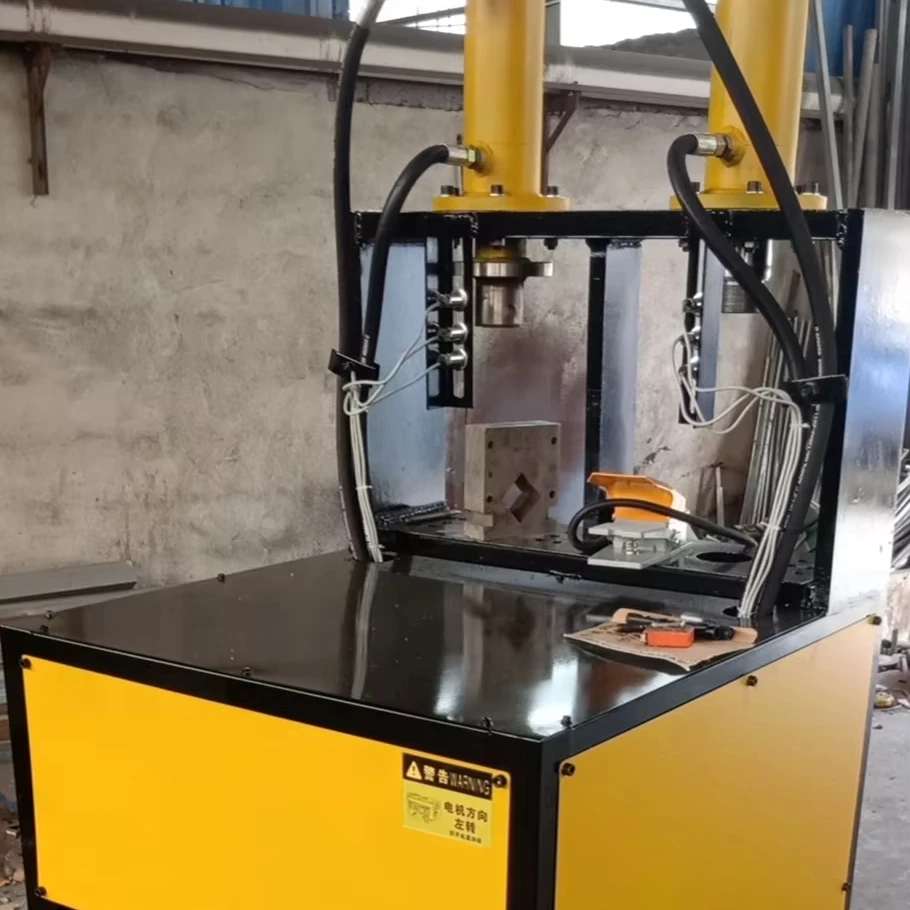 High-speed Hydraulic Punching Machine Equipment Square Tube 90 Degree Angle Forming Machine