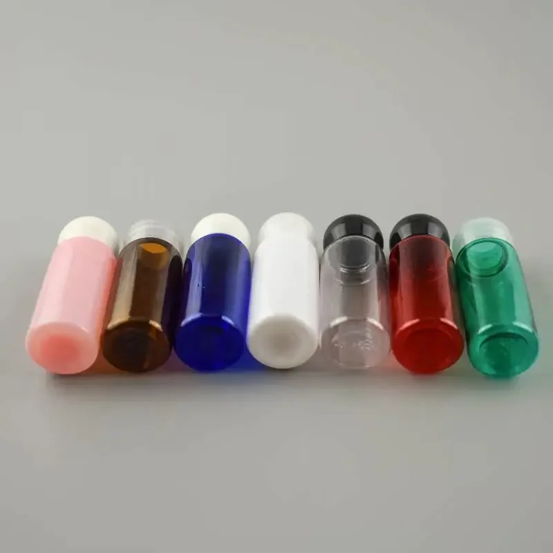 50 Stuks 5 Ml Mini Plastic Fles Met Bal Deksel Insert 10 Ml 15 Ml 20 Ml Lege Huisdier Reizen Refill fles Crème Serum Container Xz 2311031