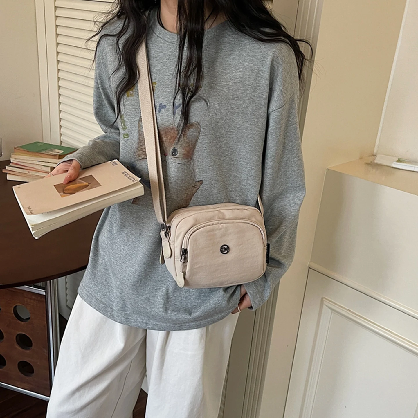 Casual Canvas Crossbody Bag for Women Single Shoulder Travel Bag Pure Color Multi-layer Youth Fashion Handbag Outdoor Travel ...