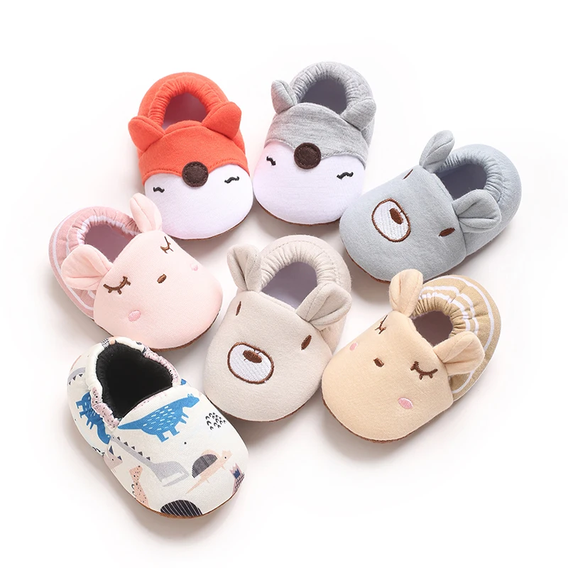 Cute cartoon knitted baby shoes, suitable for toddlers to learn how to walk, Walker baby shoes, soft and comfortable baby shoes