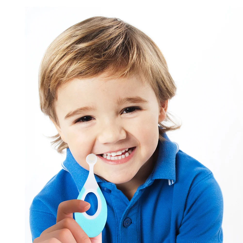 

4 шт., детская зубная щетка, легкий эргономичный дизайн, мягкая щетина, уход за полостью рта для новорожденных, обучающая зубная щетка для малышей