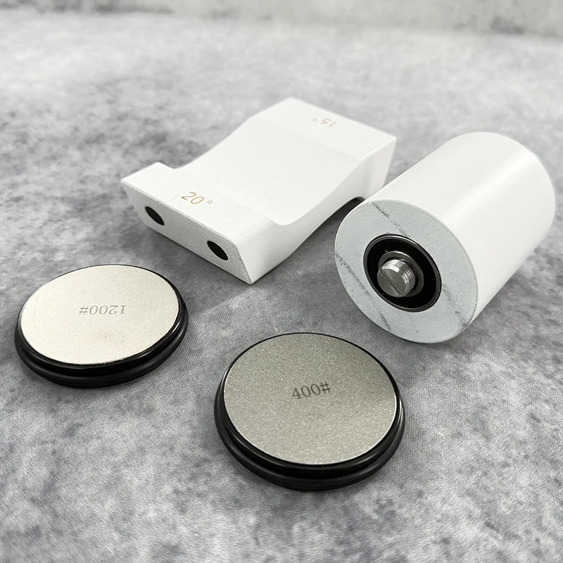 

Upgraded Model White Roller Knife Sharpener with Whetstone Sharpening Accessories 15/20° Fixed Angle Knife Sharpener Household