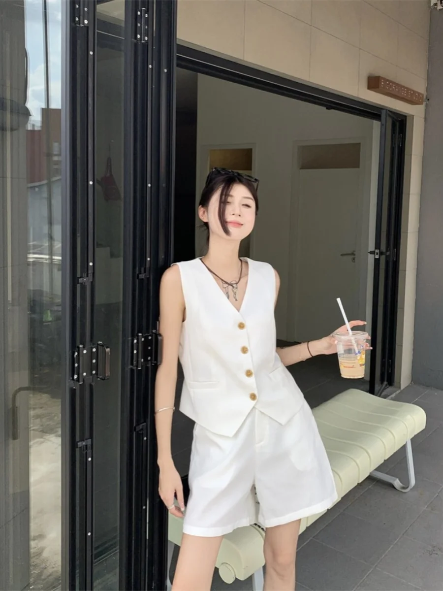 

Korean Fashion Summer New Women Two Piece Shorts Sets Elegant V-neck Short Vest Tops + High Waist Wide Leg Shorts Outfits Female