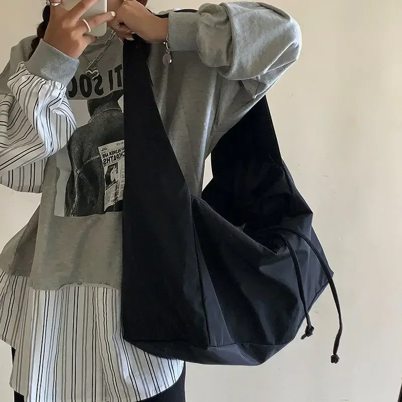 Women Bag New Nylon Bucket Fashion Solid Zipper SOFT Shoulder Bag Purses And Handbags Luxury Designer Black Tote Bag