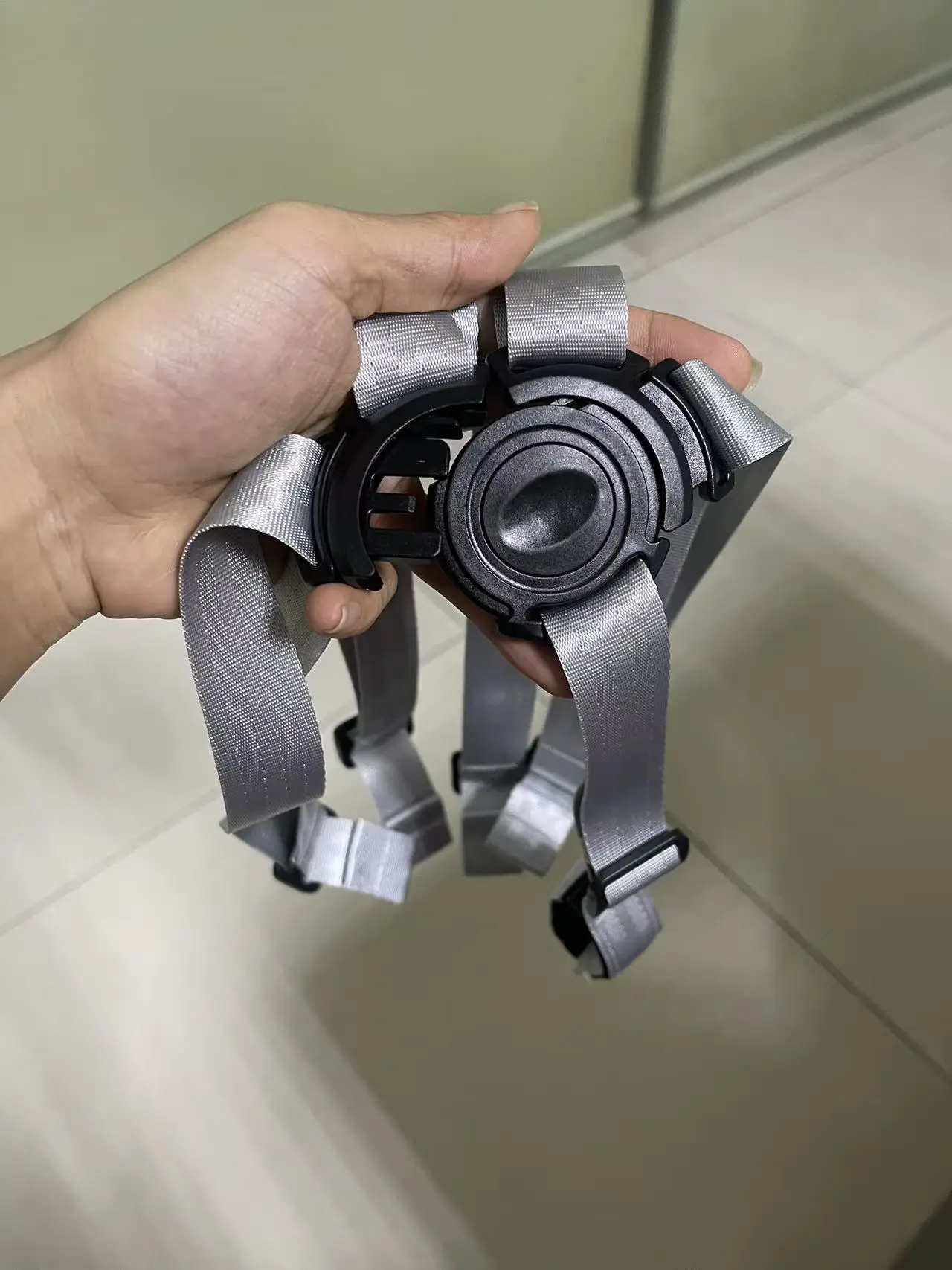 Arnés de seguridad de 5 puntos diseñado según las normas de la NUNA ZAAZ, cinturón de seguridad para la silla alta NUNA ZAAZ, mantiene a los niños seguros en su lugar