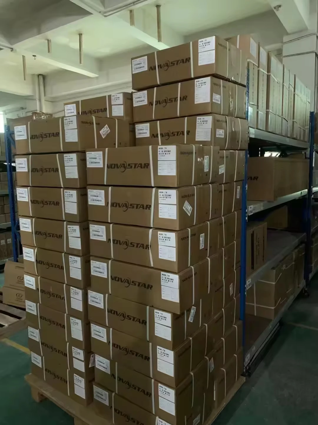 بطاقة استقبال LED Novastar DH7512-S بطاقة نظام التحكم في العرض متزامن 128*256 بكسل 8 * واجهة HUB75E