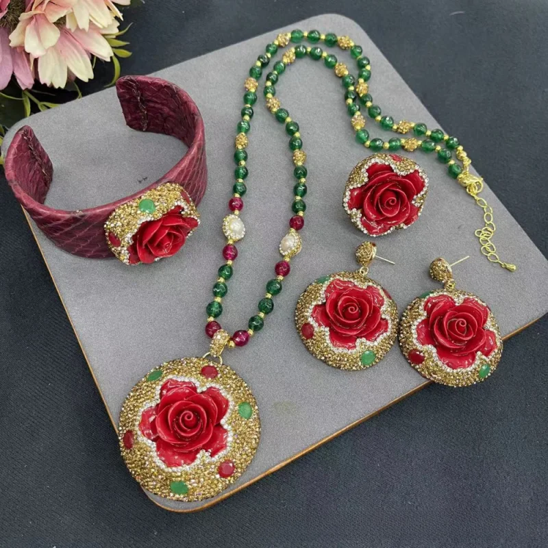 

Ethnic Style Luxury Flower Sweater Chain Earrings Ring Bracelet Women'S Jewelry Set Popular Noble Clothing Accessories