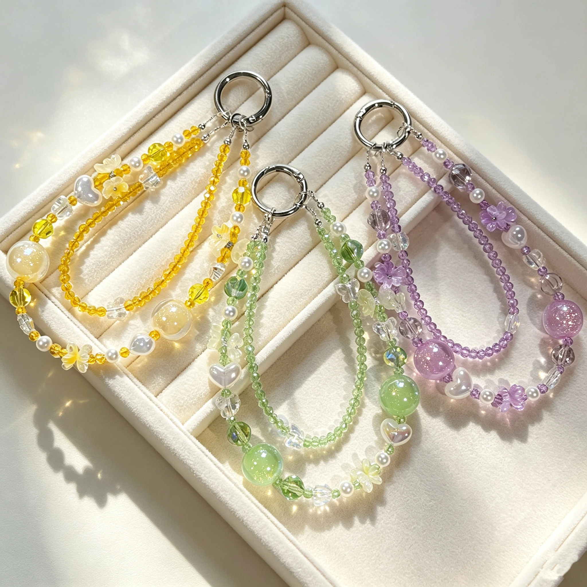 Exquisite Double-Layer Aurora Crystal Beaded Phone Lanyard，Delicate Floral Pearl Heart Charm Handbag Hanging Chain for Women