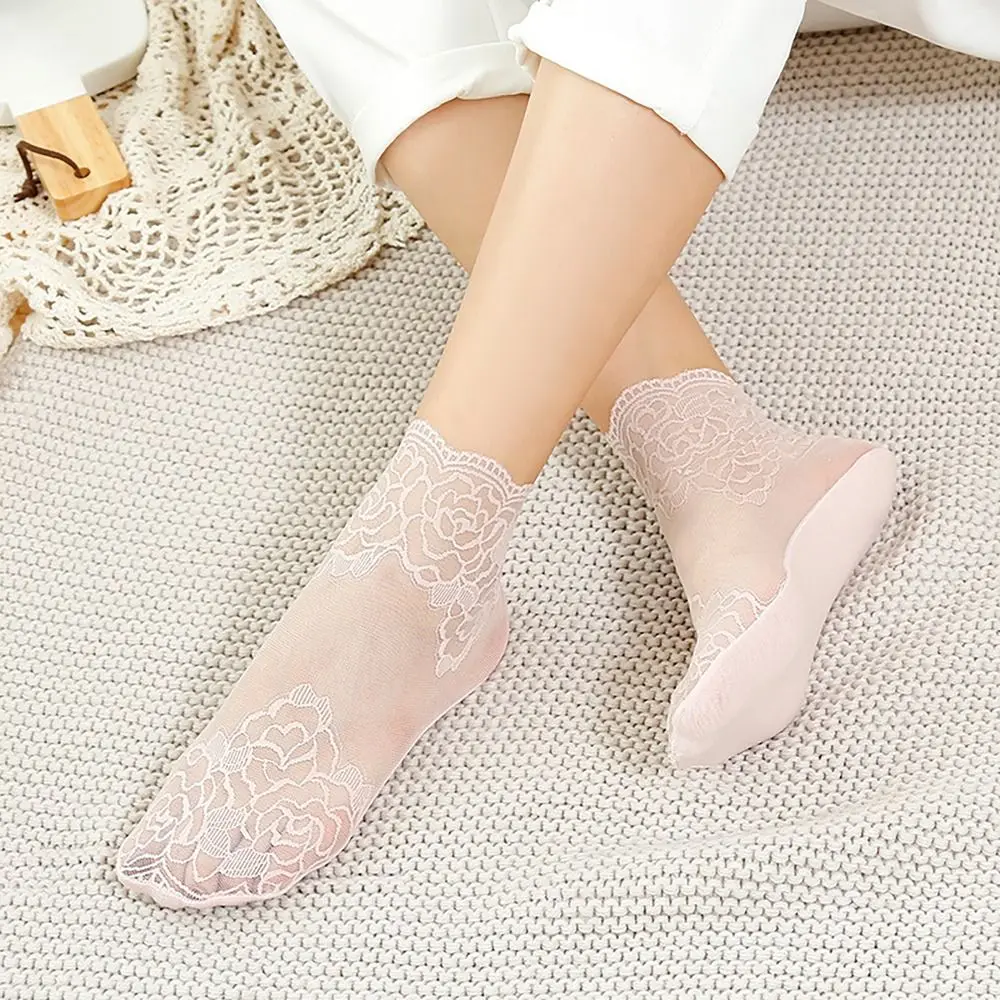 

Fashion Female Casual Socks Breathable Ankle Socks Lace Flower Transparent Socks Anti-slip Cotton Invisible Ruffle Sock