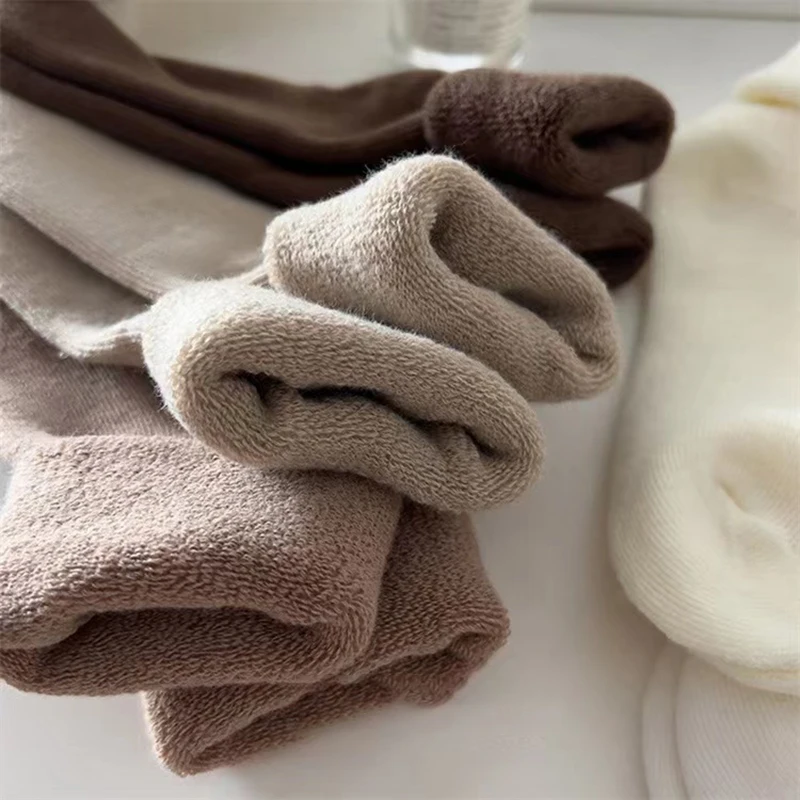 6/12 Pairs Women Autumn Winter Thick Mid Tube Socks Looped Fur for Warmth Comfort Solid Color for Home Use Floor Casual Socks