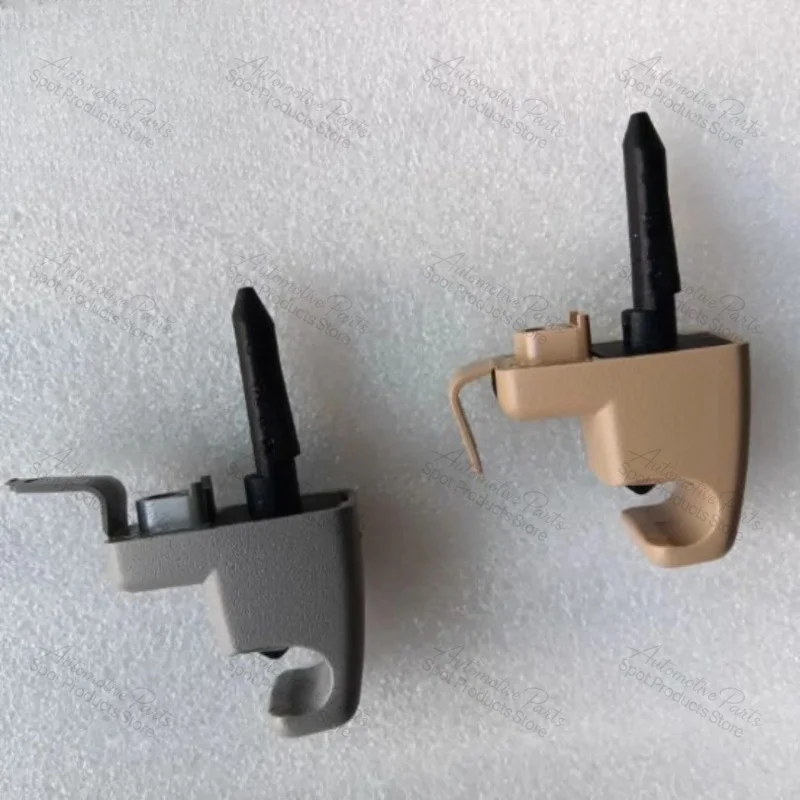 1Pc Sun Visor Hook Clip Buckle Suitable for X1 E84 3 Series E90 316i 318i 320i 325i Makeup Mirror Retainer Fastener