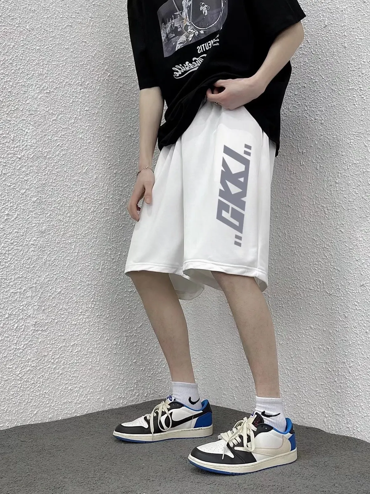 

Спортивные шорты свободного кроя с принтом для мужчин, повседневные легкие брюки из полиэфирного волокна, летние модные брюки прямого кроя