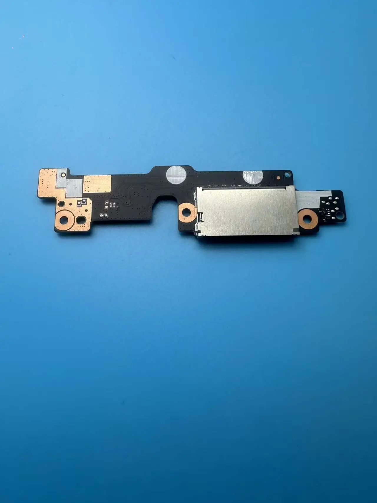 

ОРИГИНАЛЬНАЯ ПЛАТА ЧТЕТЕЛЯ SD-КАРТ SP1ENZHTST1 ДЛЯ НОУТБУКОВ HUAWEI MATEBOOK GT14 ENZH-32 ENZH-16