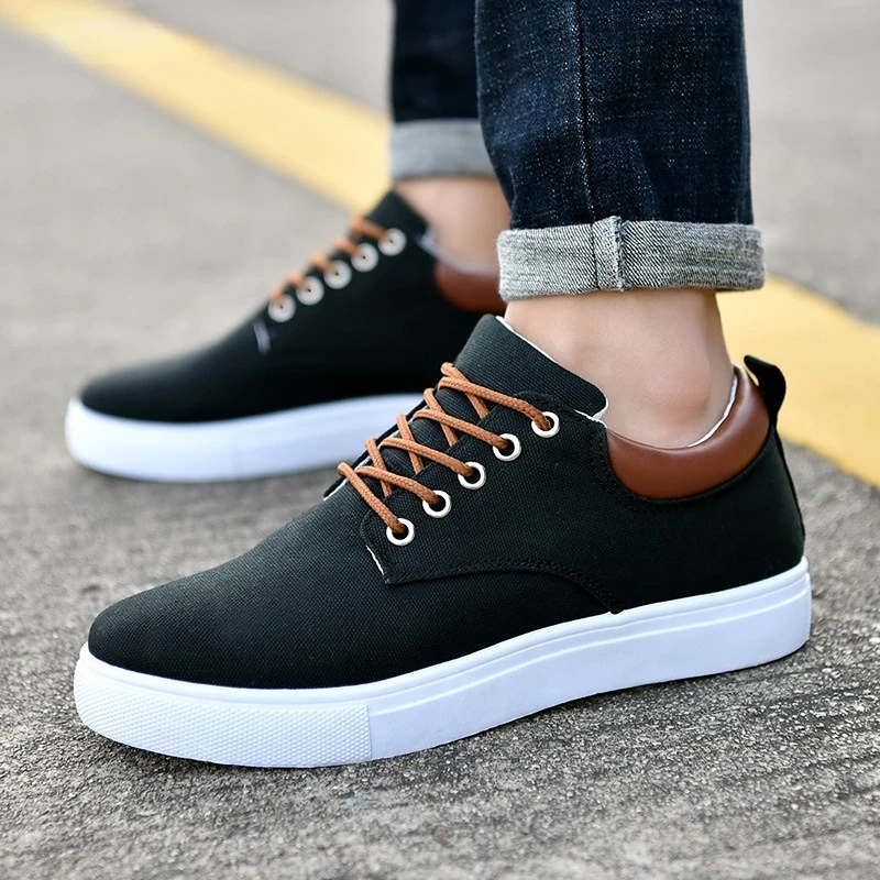 Fashion Plus Size 39-47 Men Vulcanized Shoes Comfortable Sneakers Autumn Shoes Male Canvas Shoes Man Tennis Boy Espadrilles