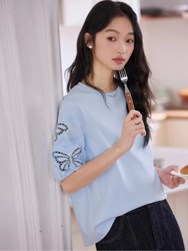 

VIMLY White Knitted Short Sleeve Tops Casual Women's 2025 Summer Bufferfly Embroidered Hollow Out Crew Neck Ladies T-shirt A0372