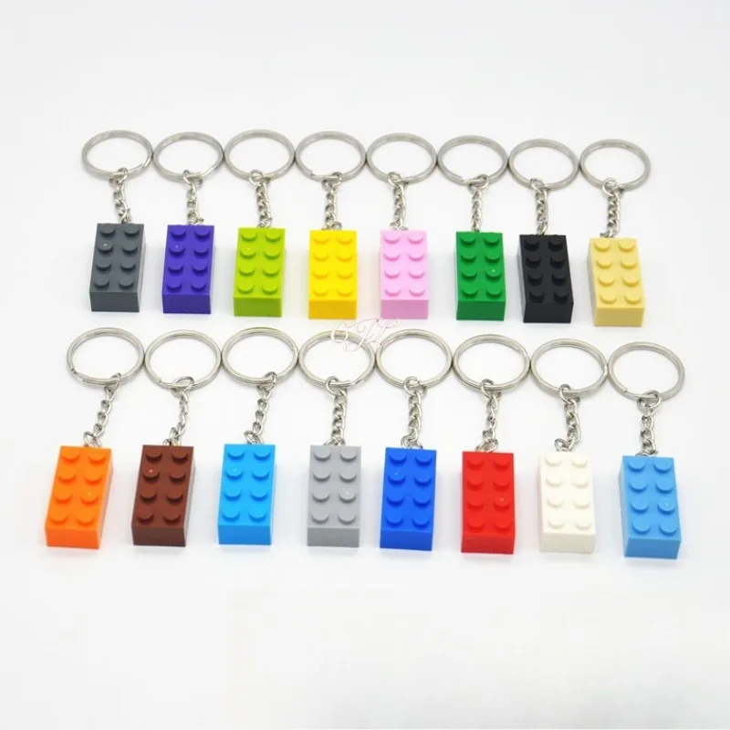 16PCS/Set 2 X 4 Key Chain Building Blocks with Hanging Ring Assembled Bricks Toys Gift Creative Keychain Colorful Small Pellet
