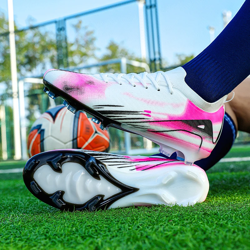 รองเท้าฟุตบอลชายหุ้มข้อกลาง รองเท้าฝึกซ้อมสตั๊ดคอร์ตสําหรับผู้ใหญ่ รองเท้าฝึกซ้อมกันลื่นน้ําหนักเบาสําหรับผู้หญิง