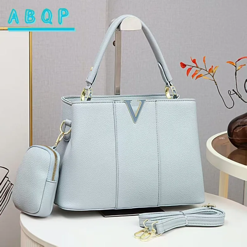 

Ladies Shoulder Bag High-end Niche Design Handbag Girls Gift Fashion Versatile Bucket Bags Commuter Women Crossbody Bag