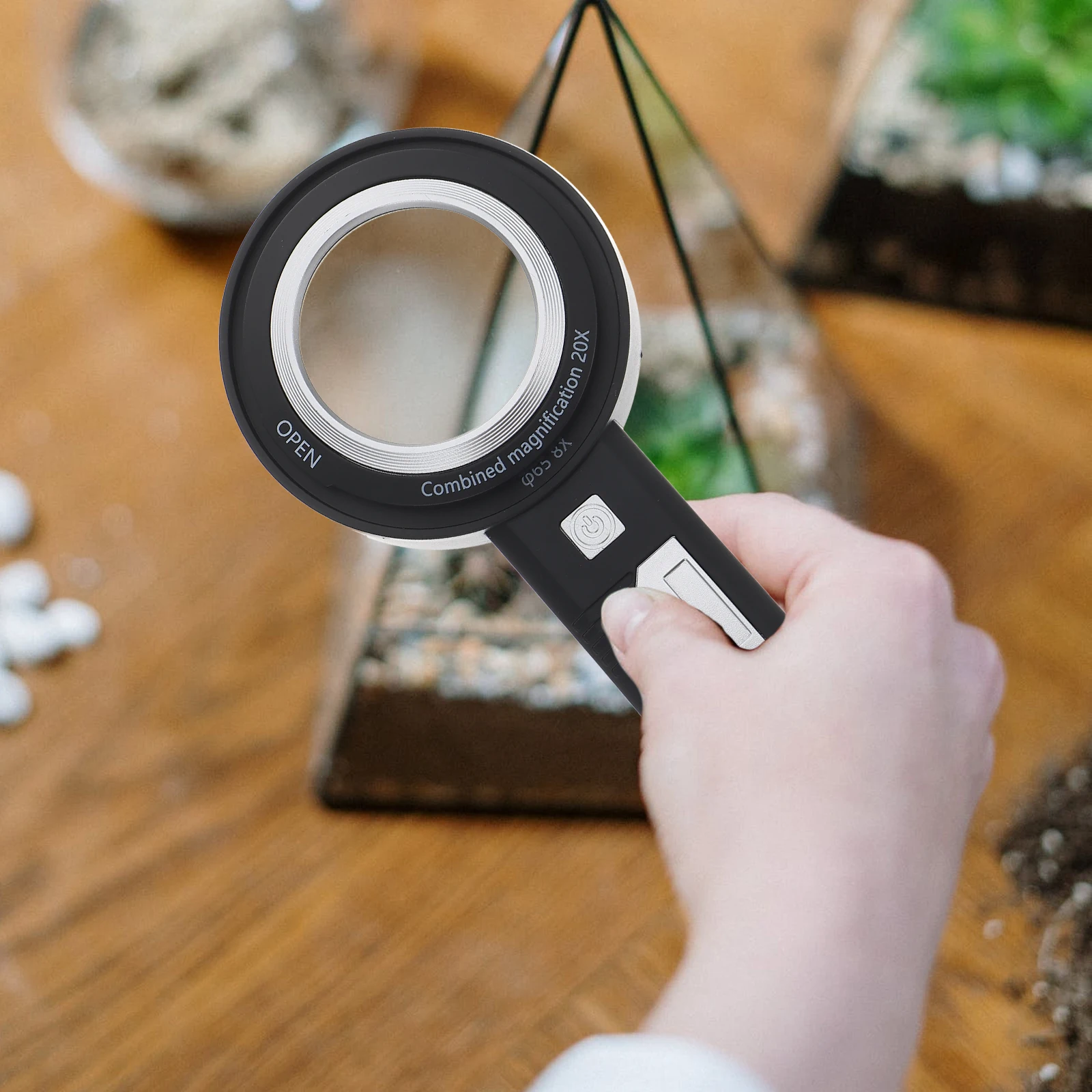 

8pcs Handheld Reading Magnifying Glass with Light Multi-Function Durable Premium Material Home Use for Seniors Adults Low Vision