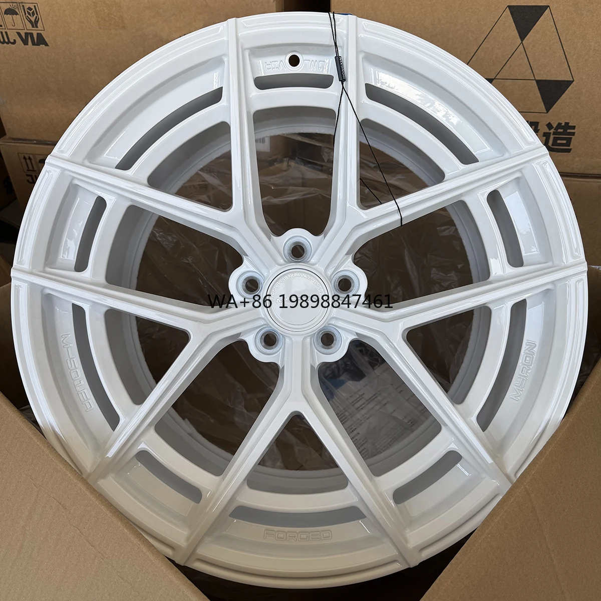 

Wholesale Custom Forged Wheel Hub 20-26 Inches Bright White 35mm 30mm 15mm ET Aluminum Alloy 40mm PCD 98mm 100mm PCD Coating