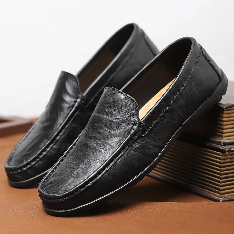 Genuine Leather Men Shoes Casual Luxury Brand Men Loafers Italian Moccasins Breathable Slip on Men Driving Shoes