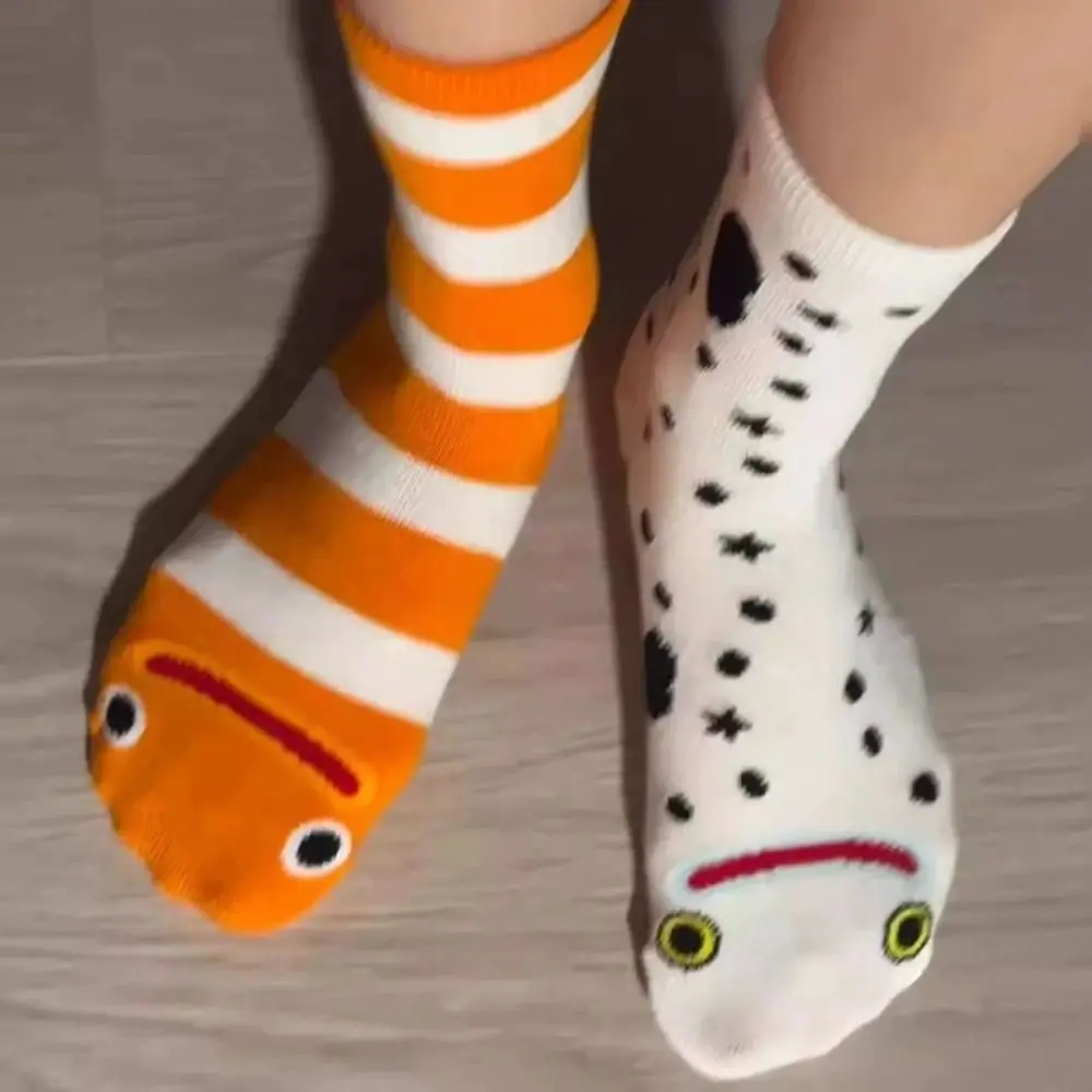 Calcetines de algodón de alta calidad con diseño de Anguila de dibujos animados, calcetines de rayas absorbentes para el sudor de calle Harajuku, calcetines informales transpirables de tubo medio