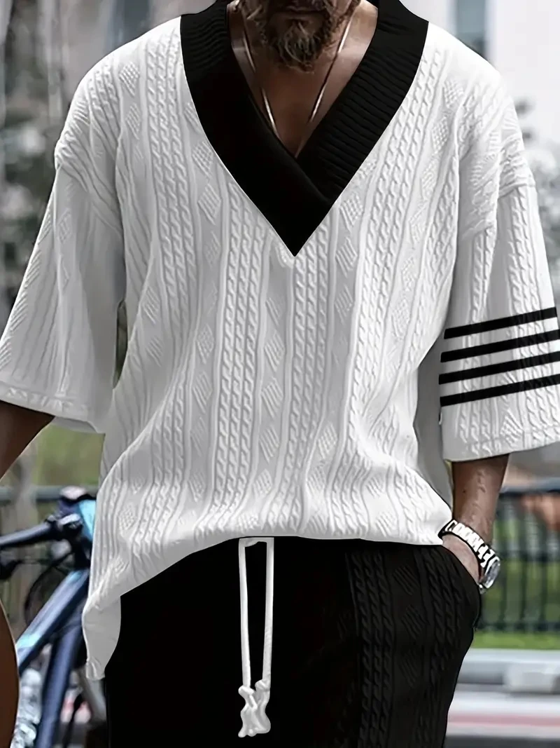 

Модный мужской жаккардовый костюм с короткими рукавами и V-образным вырезом с цифровым принтом, изготовлен из удобной трикотажной ткани, подходит для лета.