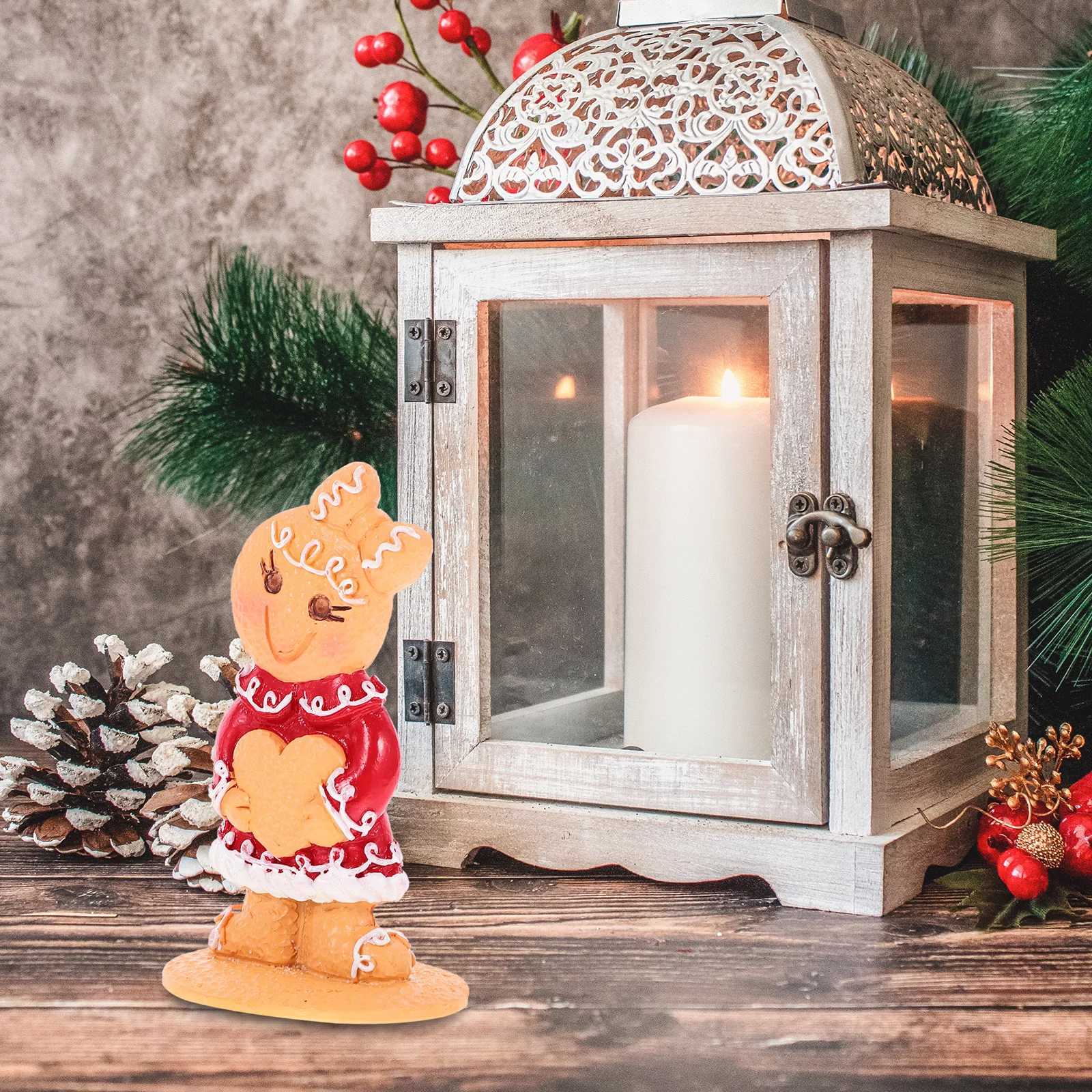

Xmas Mini Gingerbread Man Resin Decoration Christmas Festival Table Ornament Cute Holiday Decor Gingerbread Decor