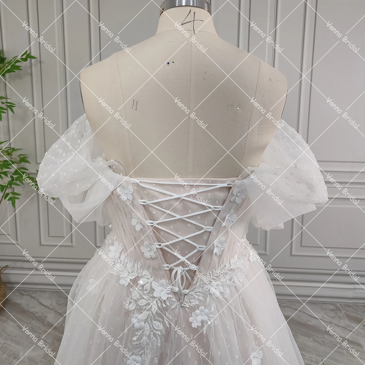 Romantic Floral Laces Wedding Dress Lace Up Closure Sweetheart A Line High Split Customized Princess 3D Embroidered Bridal Gown