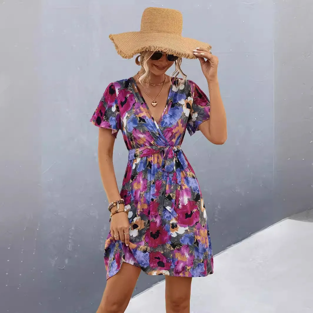 

Summer New Women's Printed Short Dress Short-sleeved V-neck Breathable Strap Dress Temperament Commuting Vacation Travel Trend