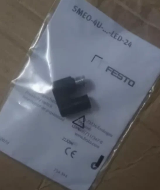 

New FESTO proximity switch SME-4U-S-LED-24-B 151526