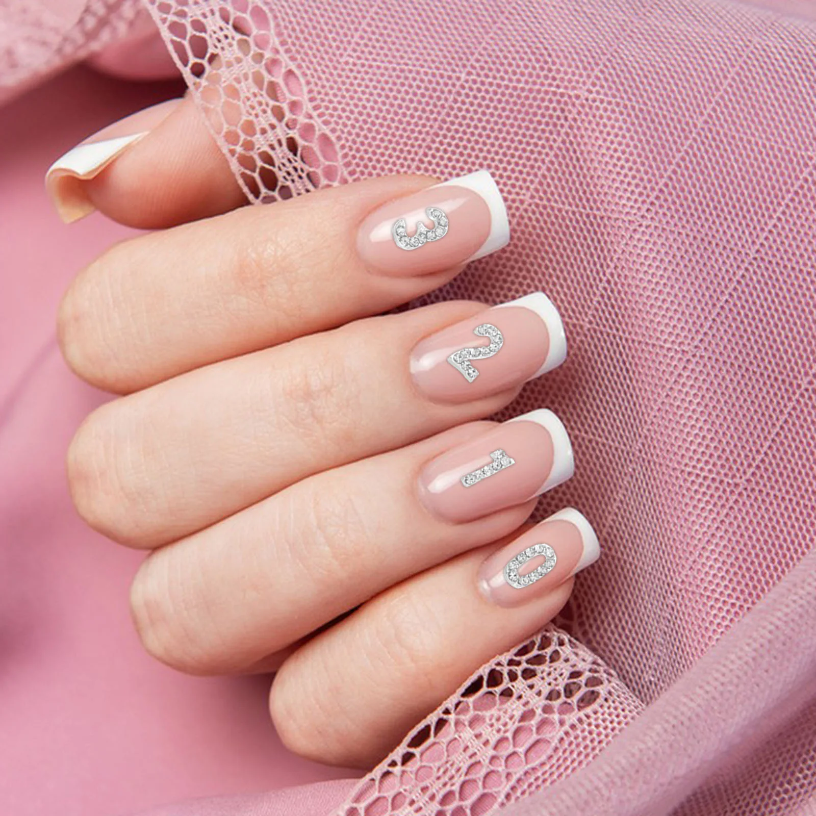 

100 шт., подвески для дизайна ногтей, украшения со стразами и цифрами, уникальные украшения для ногтей с плоской задней частью, аксессуары для девочек, цифры со стразами