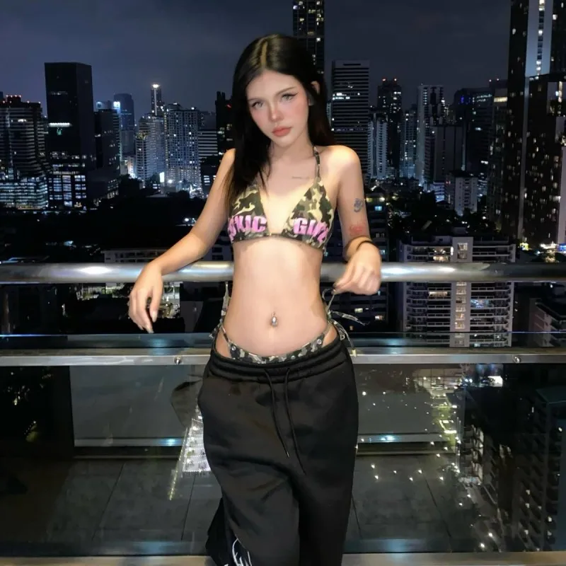 

Летний новый комплект бикини в стиле Y2K, европейский и американский стиль, камуфляж, модный дизайн с перфорацией, шнуровкой и принтом, для стильных девушек.