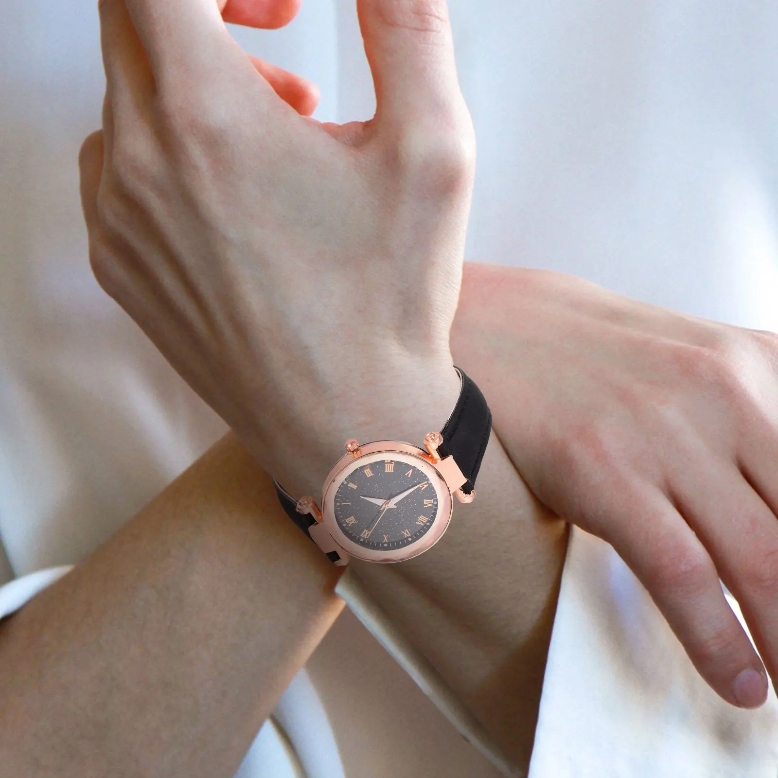 ساعة كوارتز بمينا روماني للنساء بحزام قابل للتعديل، ساعة يد عصرية للنساء، ملابس عمل يومية #4