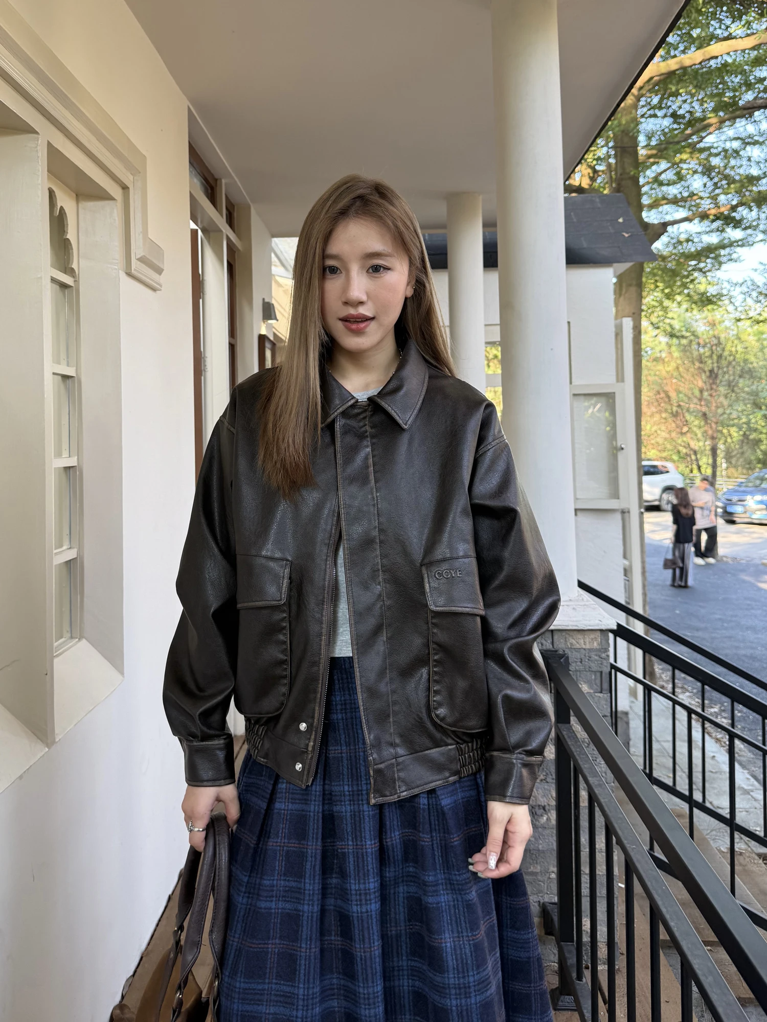 Chaqueta de Cuero Desgastado para Mujer, Estilo Holgado, Vintage, Americano, con Cuello, Chaqueta de Cuero PU con Parches, Ropa Exterior Informal