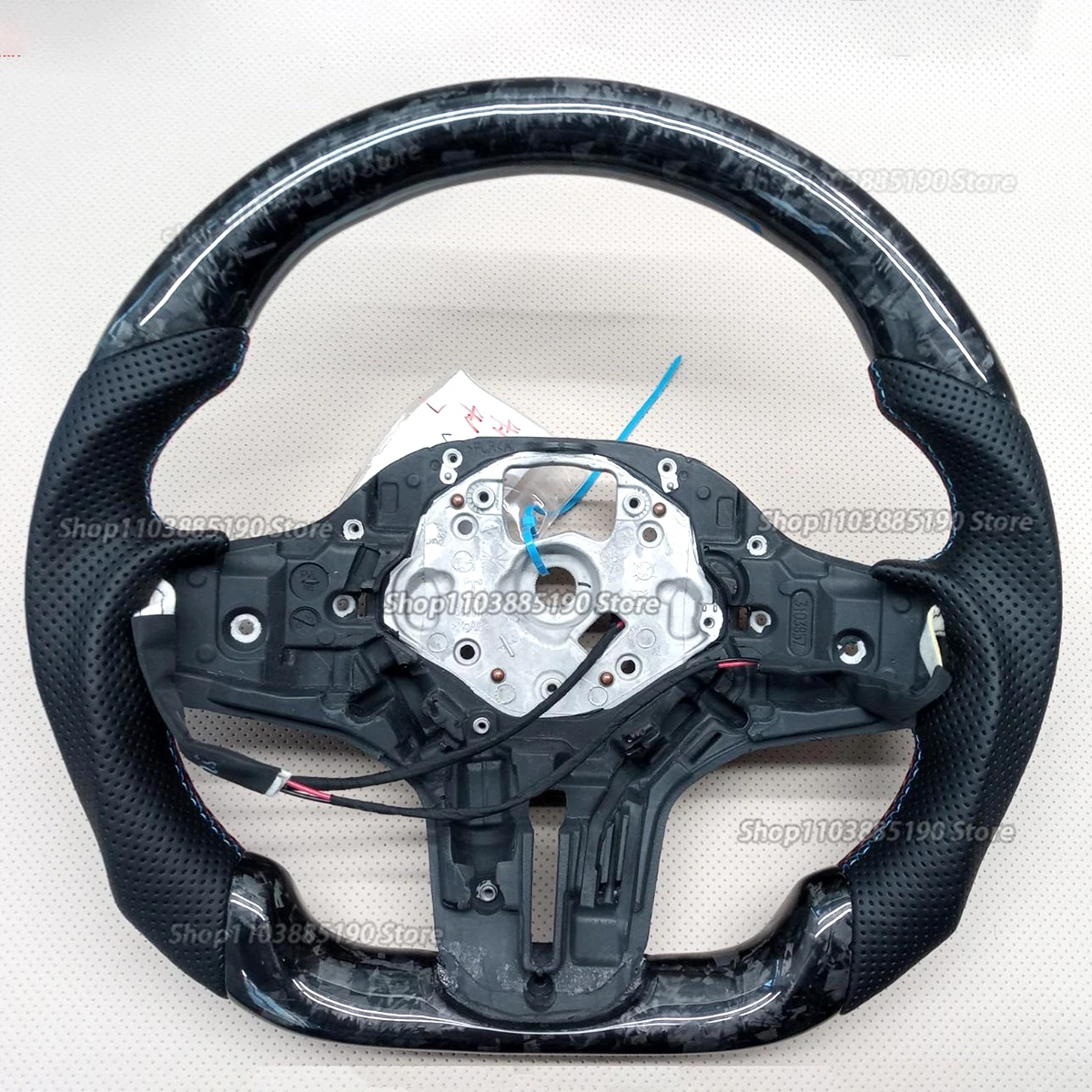 

Кованое рулевое колесо из углеродного волокна для BMW G30 G20 G31 G32 G11 G12 G15 G16 G29 G01 G02 F90 F91 F92 Автомобильный руль по индивидуальному заказу