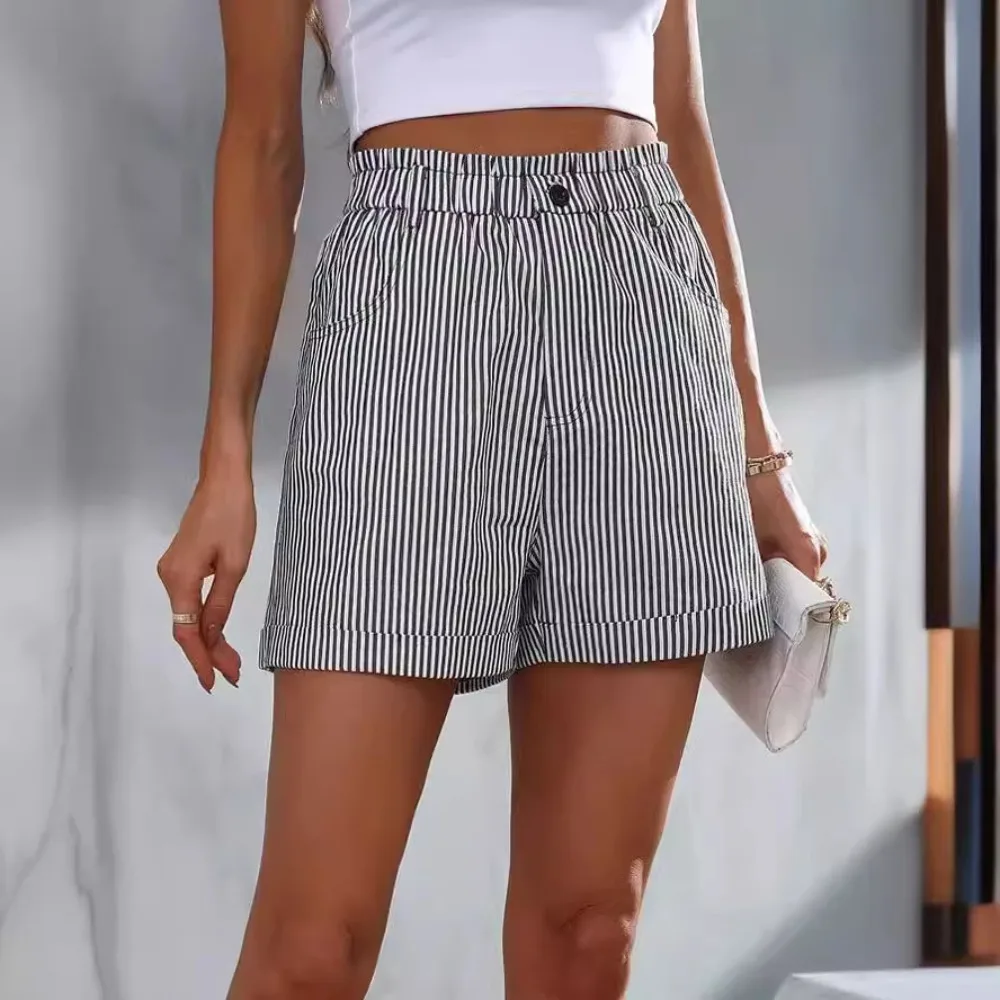 

Women's Striped Shorts with Pockets Casual High Waisted Elastic Waist Summer Shorts Loose Fit Rolled Hem Beach Short Pants