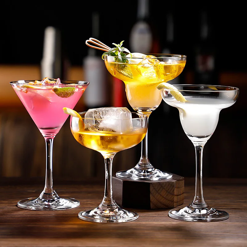 Crystal Glass Cocktail Cup Shallow Dish Champagne Cup Triangle V-shaped Martini Stemware Margarita Glass Goblet High Heeled Cups